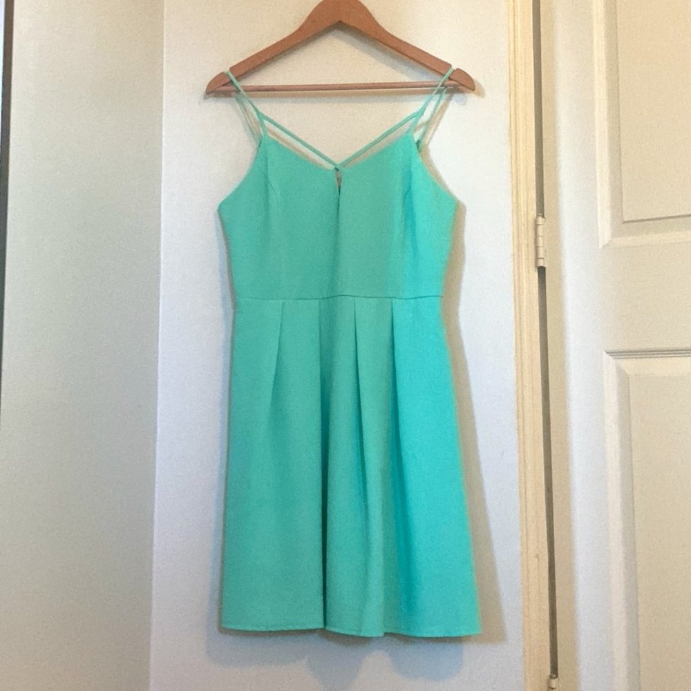 She + Sky Aquamarine Blue Dress Size Large